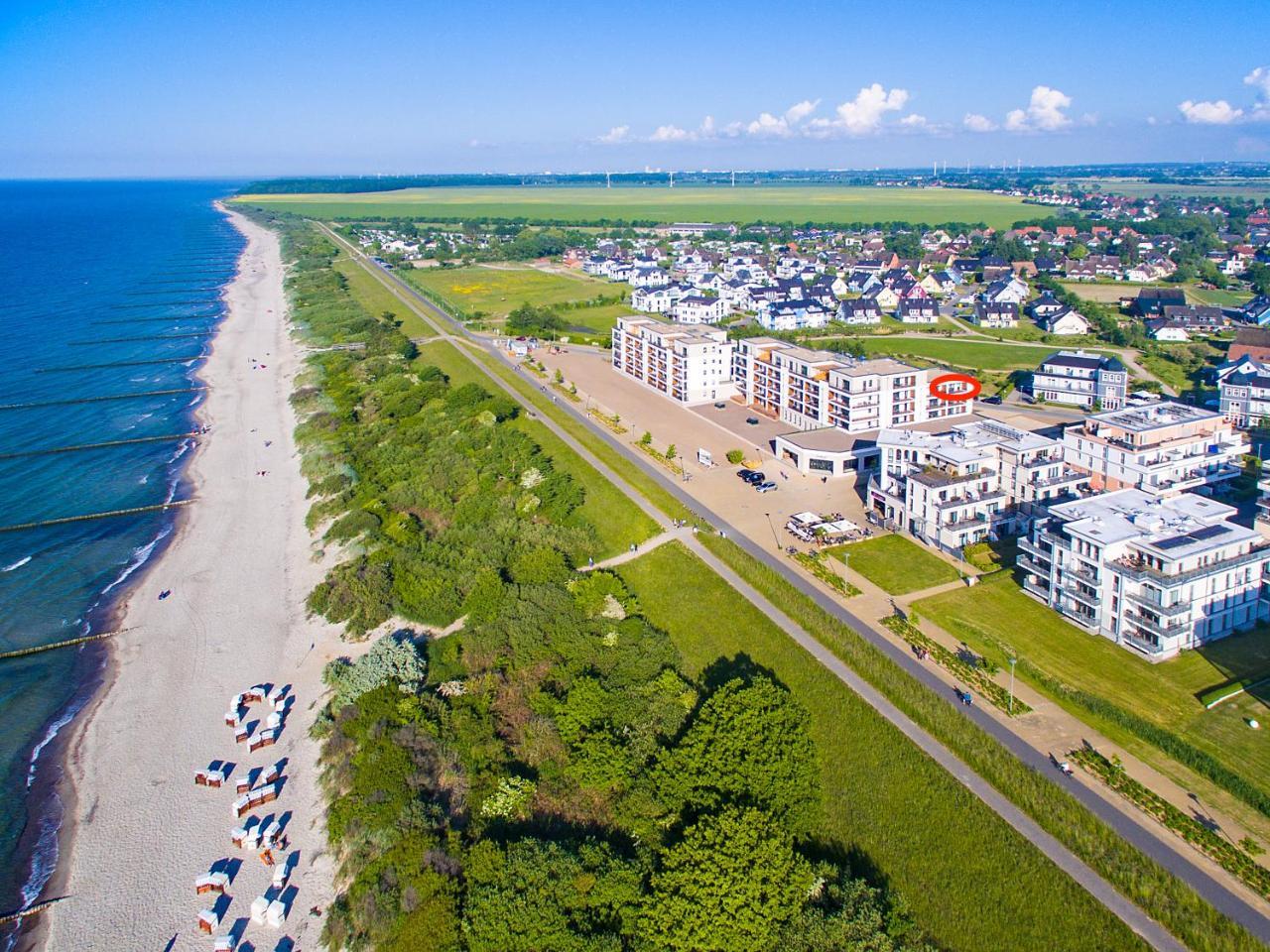Aparthotel Waterkant Suites Börgerende-Rethwisch Екстериор снимка